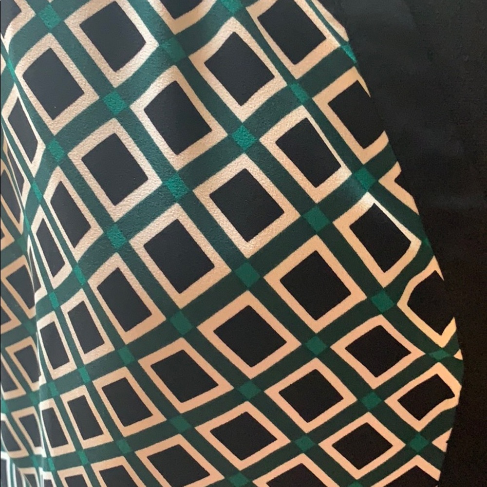 🏖️ White House Black Market Sleeveless Blouse, Sz M - Picture 4 of 4